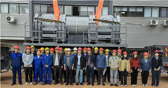 超大型重載十字萬向聯軸器在茂德傳動